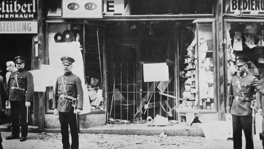 Das Kristallnacht-Pogrom von Amsterdam